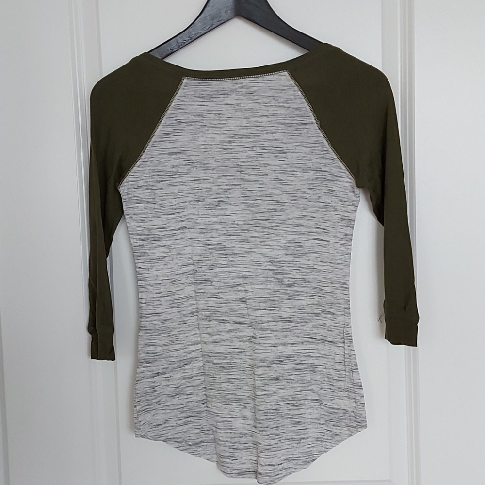 Women's Top🛍 - Picture 7 of 8